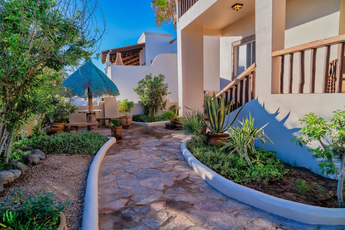 Casa Reina front (1).jpeg