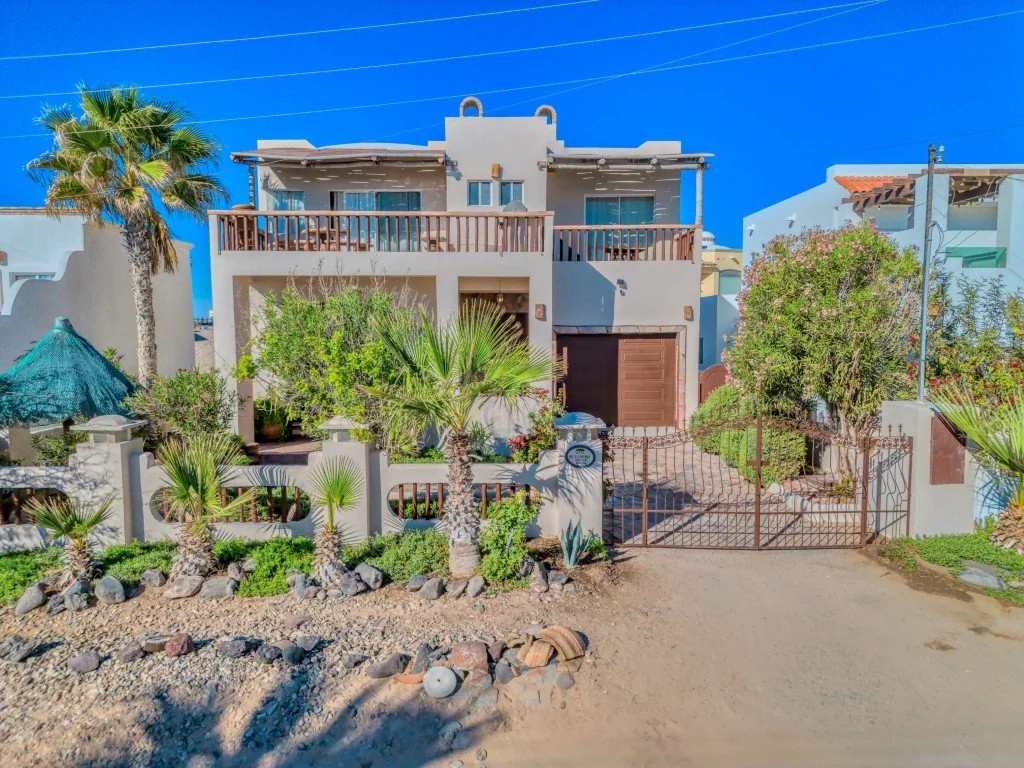 Casa Reina front (7).jpeg