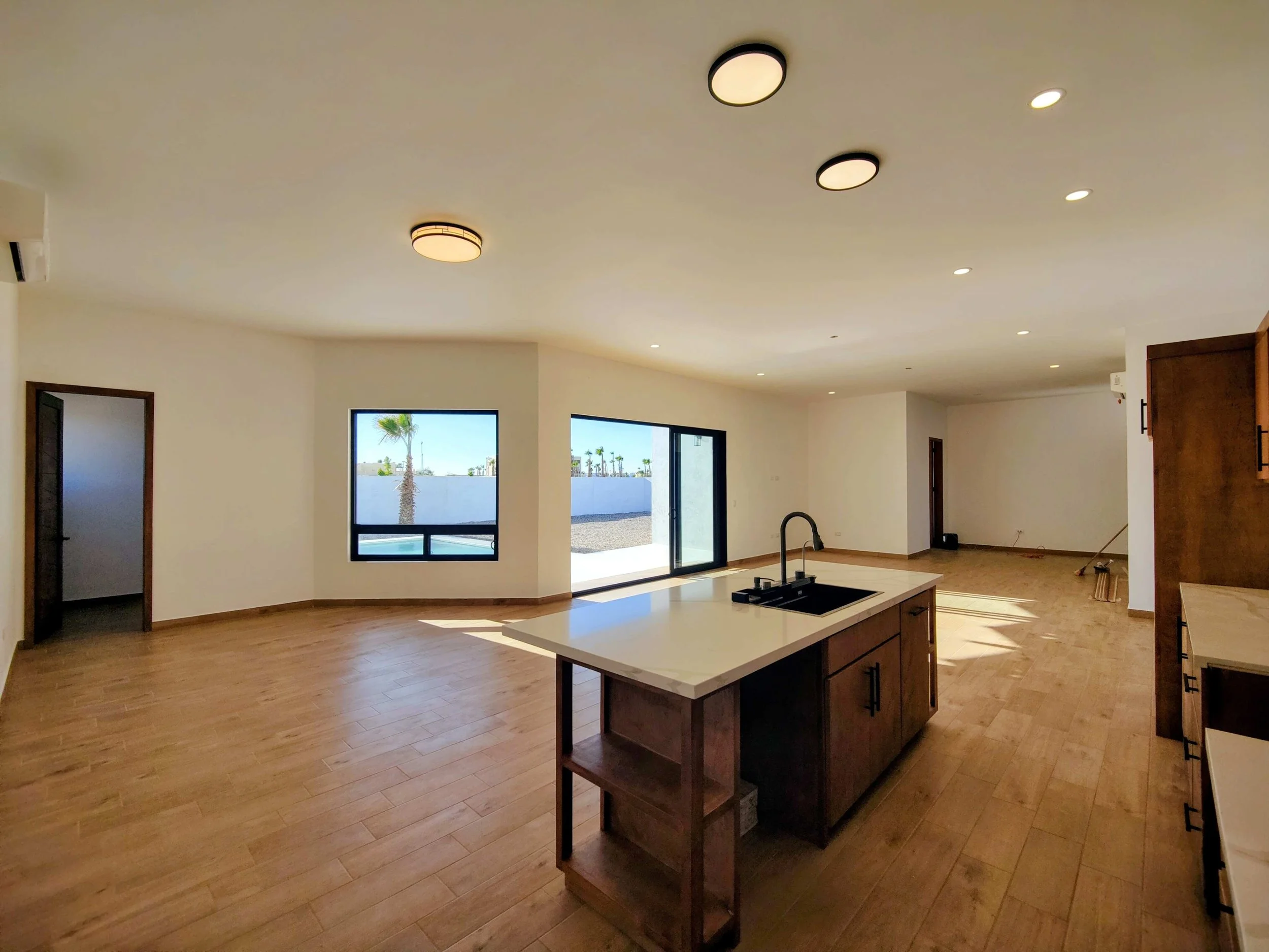 GOLD SHORE COMPLETED 2026! (24).jpg