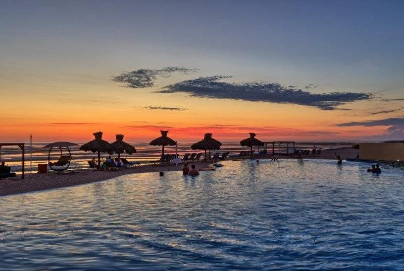 Beach Life Laguna Shores (29).jpg