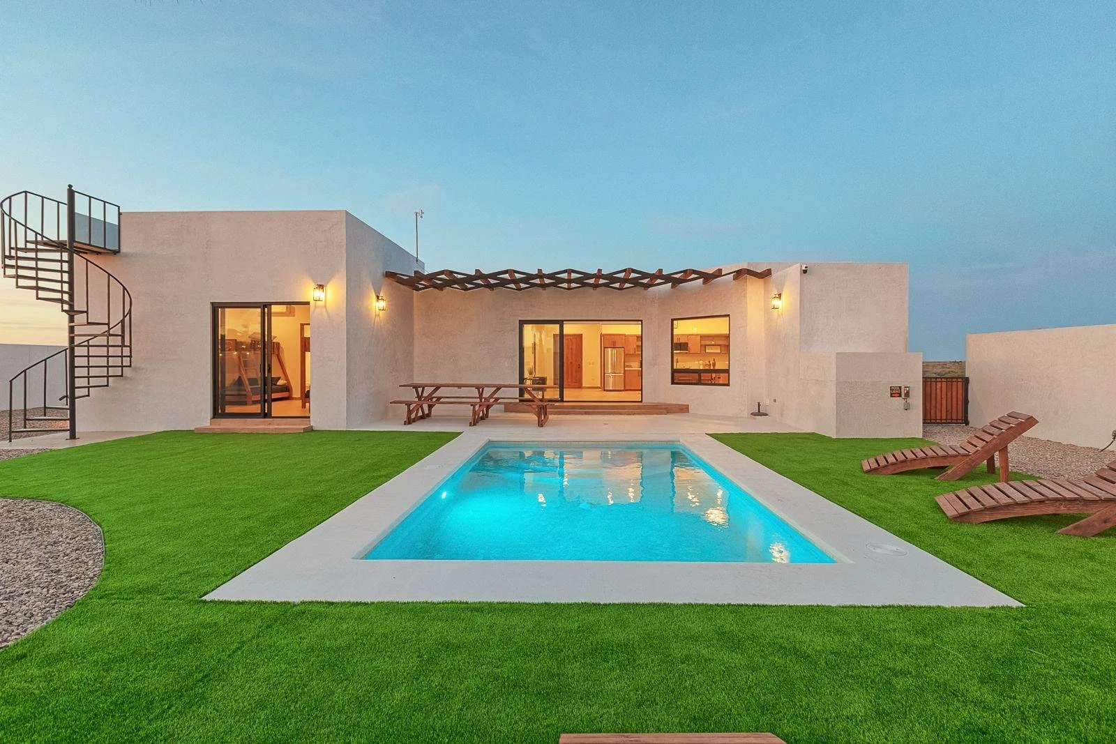 Sea Breeze Villa  (6).jpeg