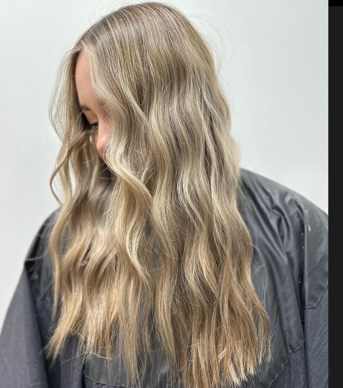 Save this for your spring hair inspo 😉
@alannajade.hair