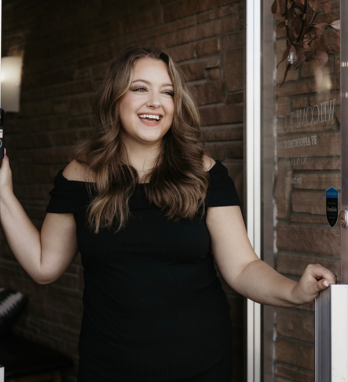 We are wishing the happiest of birthdays to our esti bestie @savvieesthetics 🩷

Sav, you are one of the kindest, most caring and beautiful souls we have ever had the privilege of knowing. You bring so much love and joy into every room you step in to