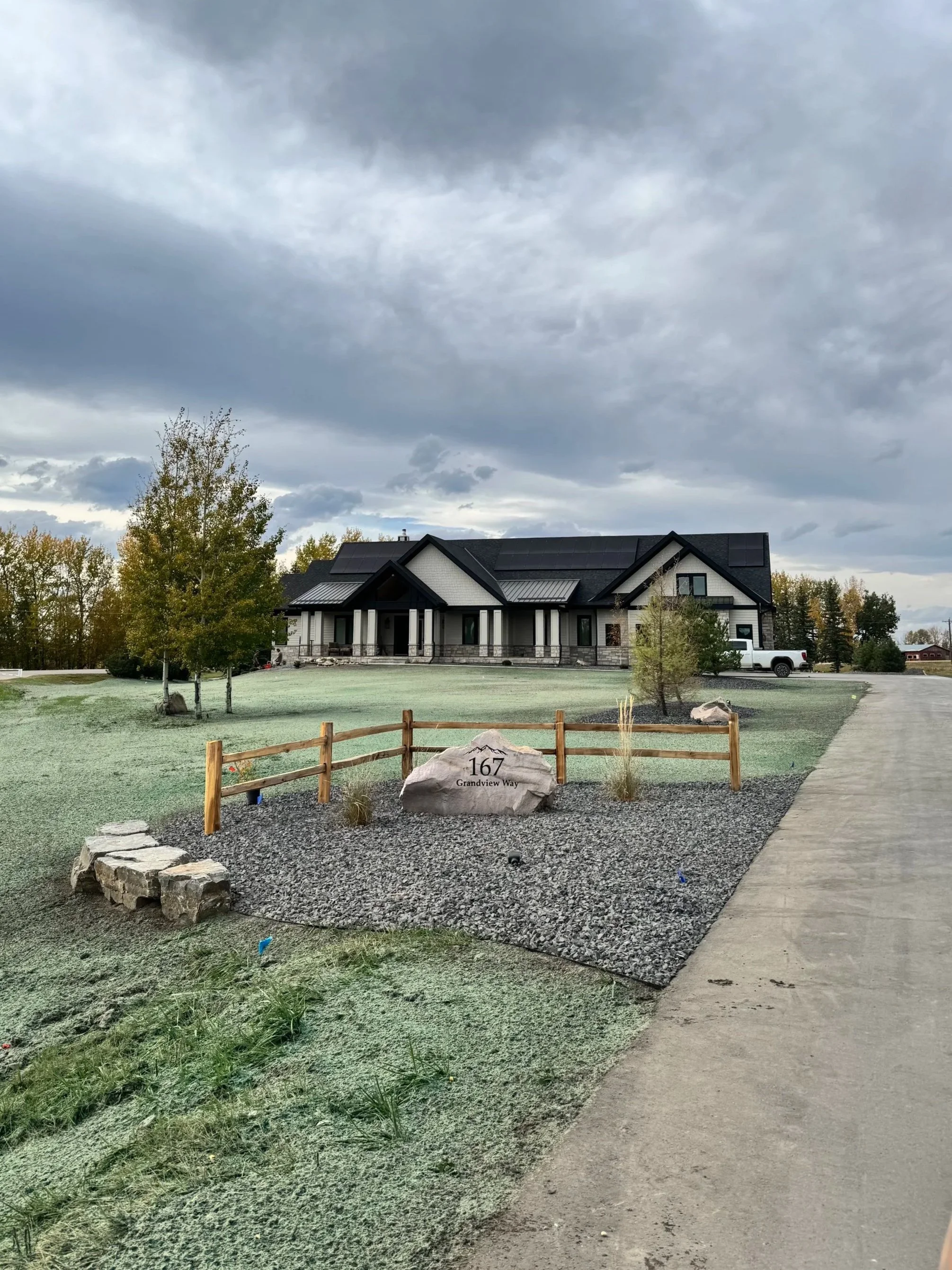 Full Outdoor Construction