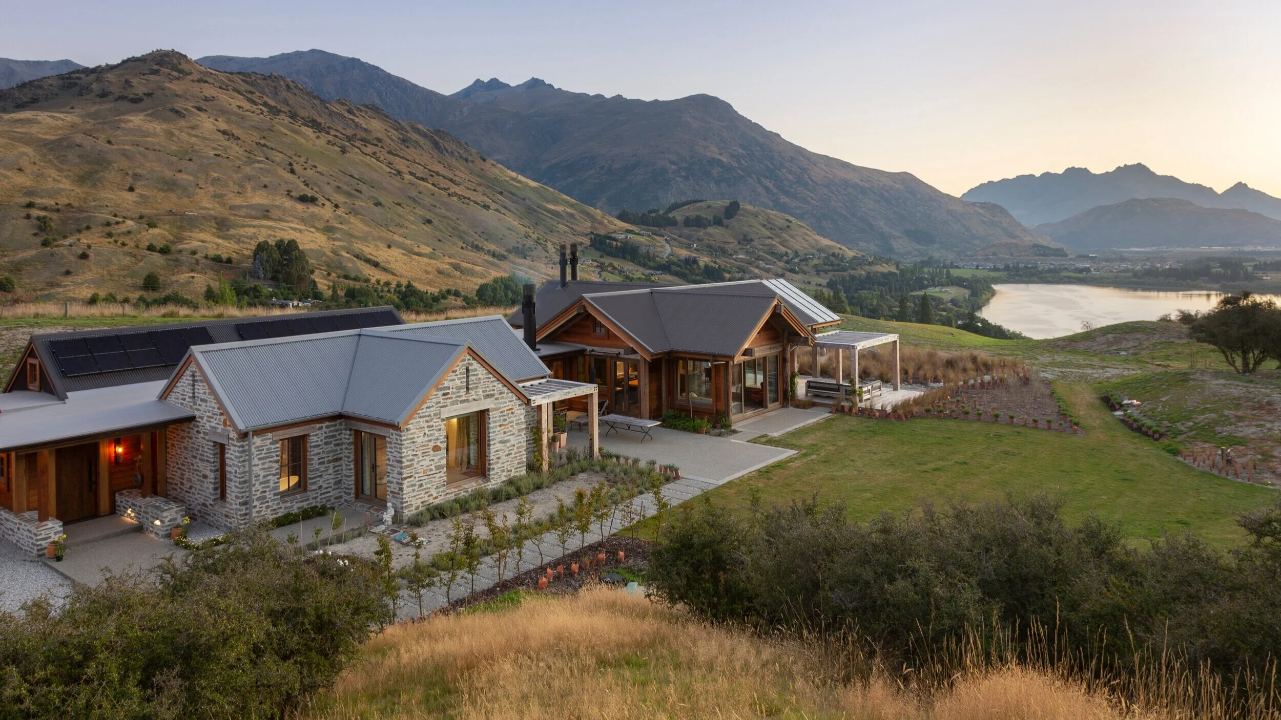 ArrowtownLake Hayes Road House — Mason&Wales Architects
