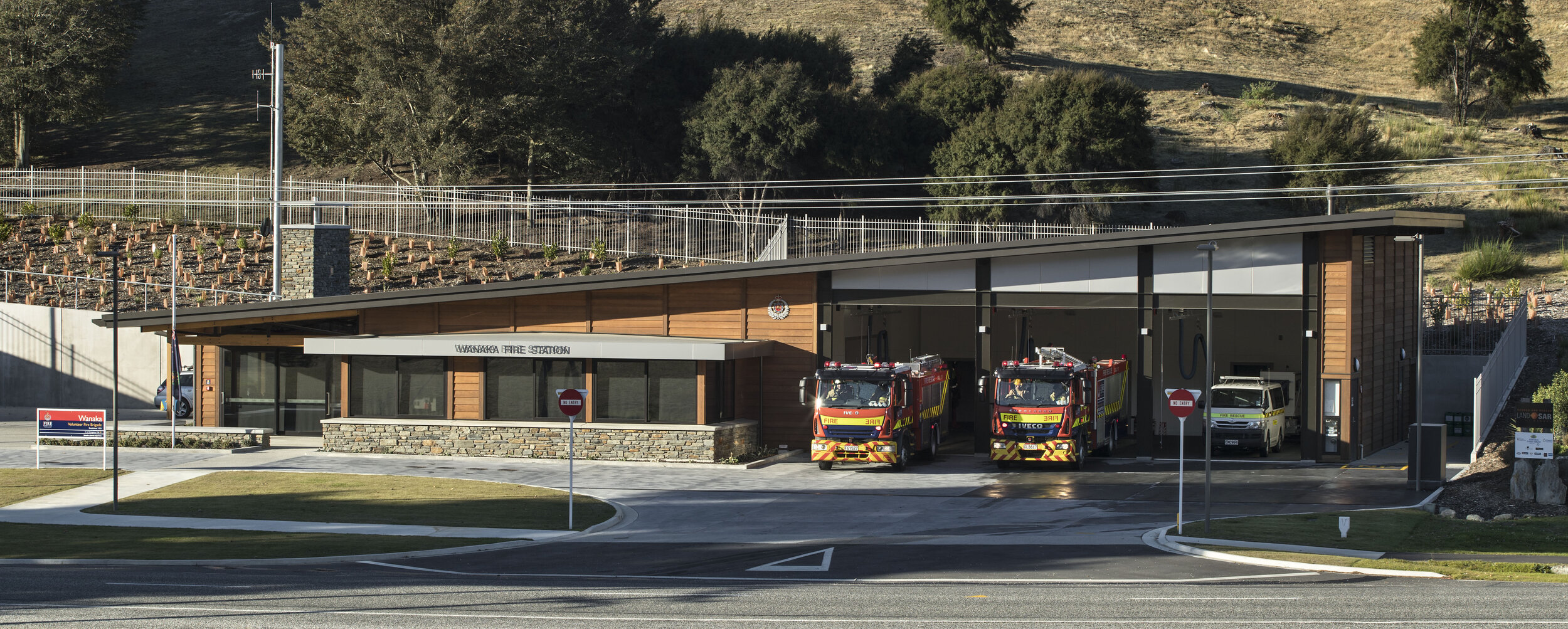 Mason&Wales-Wanaka-Fire-Station-Wanaka-Commercial-Contemporary-101.jpg