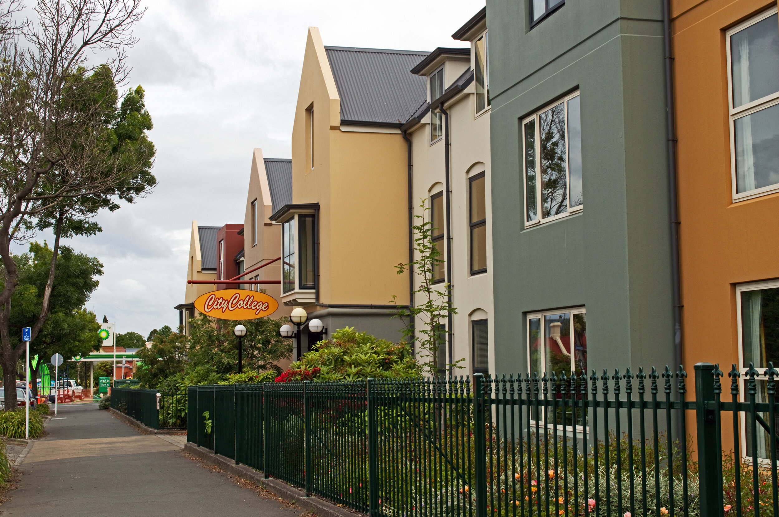 Mason&Wales-City-College-Dunedin-Residential-Contemporary-102.jpg