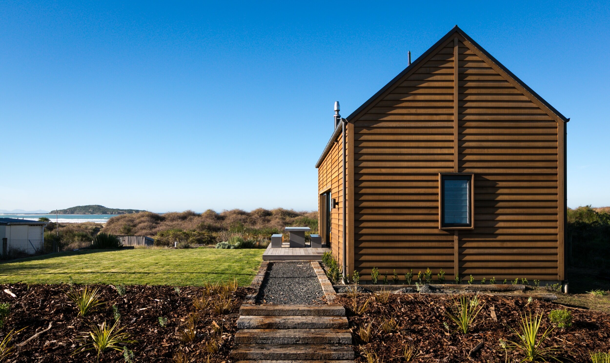 Mason%26Wales-Taieri-Mouth-Crib-Taieri-Mouth-Houses-Contemporary-107.jpg