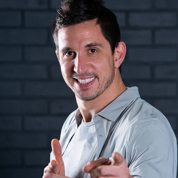 Mike Wasilisin of MoveU: Embracing Pain to Build the Life You Want  For Yourself