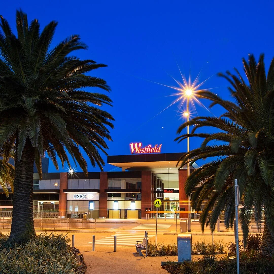 — Shoppingtown Hotel, Doncaster, VIC