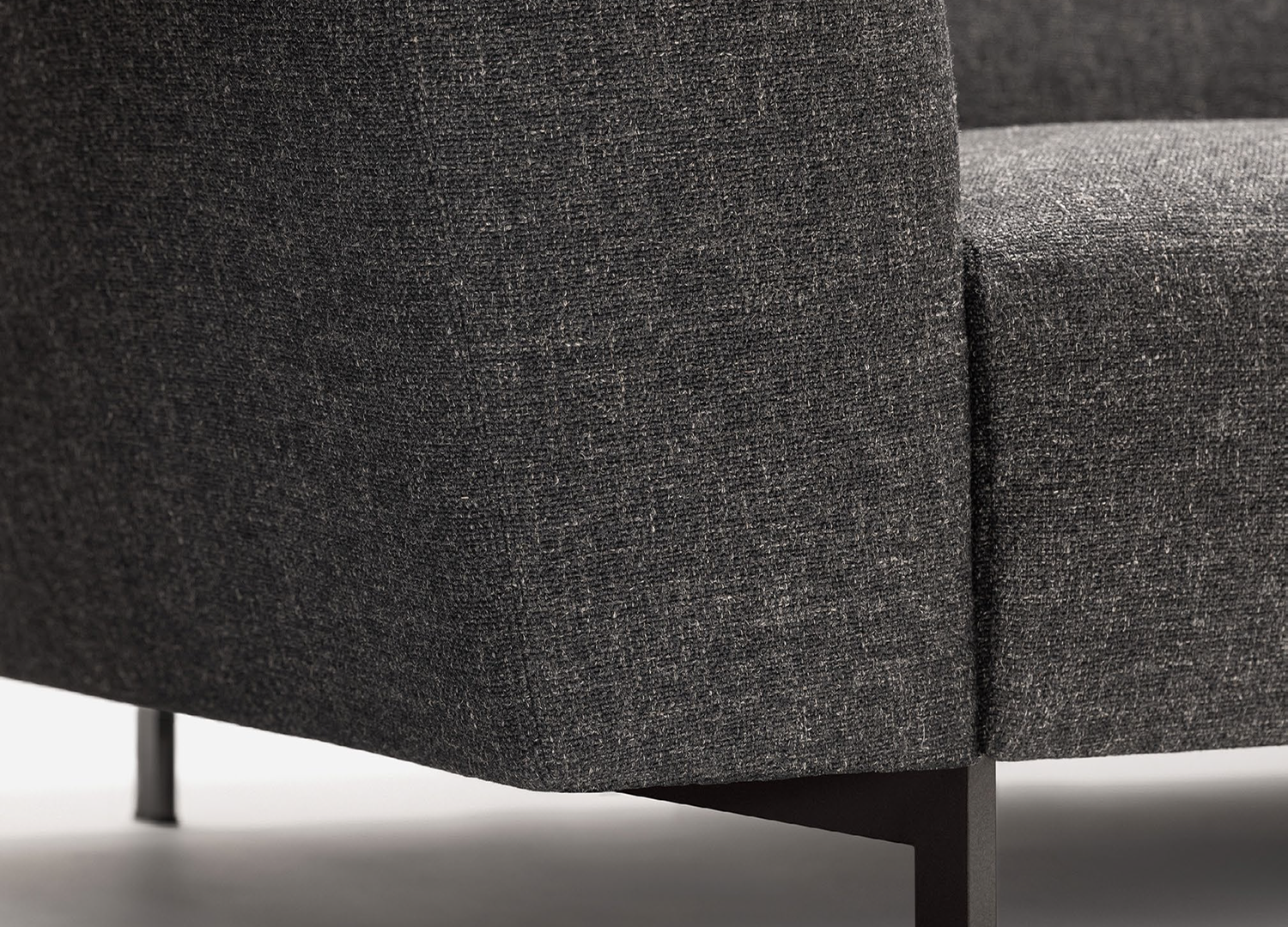 NEERA sofa by Piero Lissoni with removable fabric upholstery