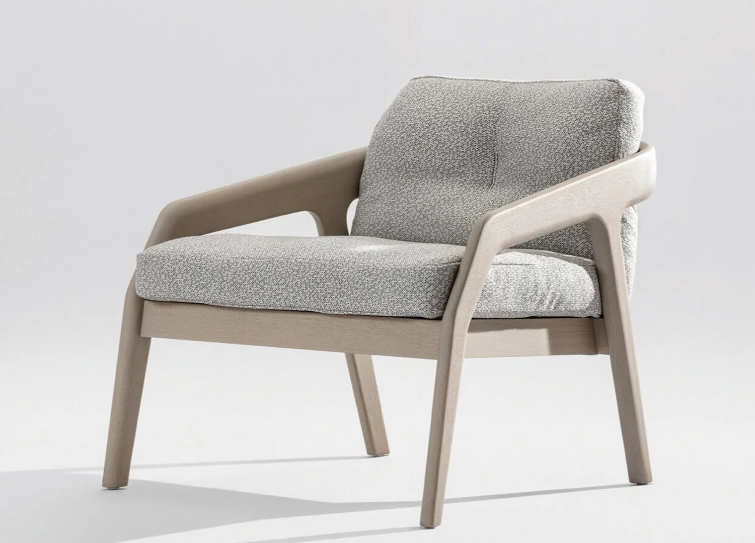 FRIDAY 1 lounge chair with refined upholstered silhouette