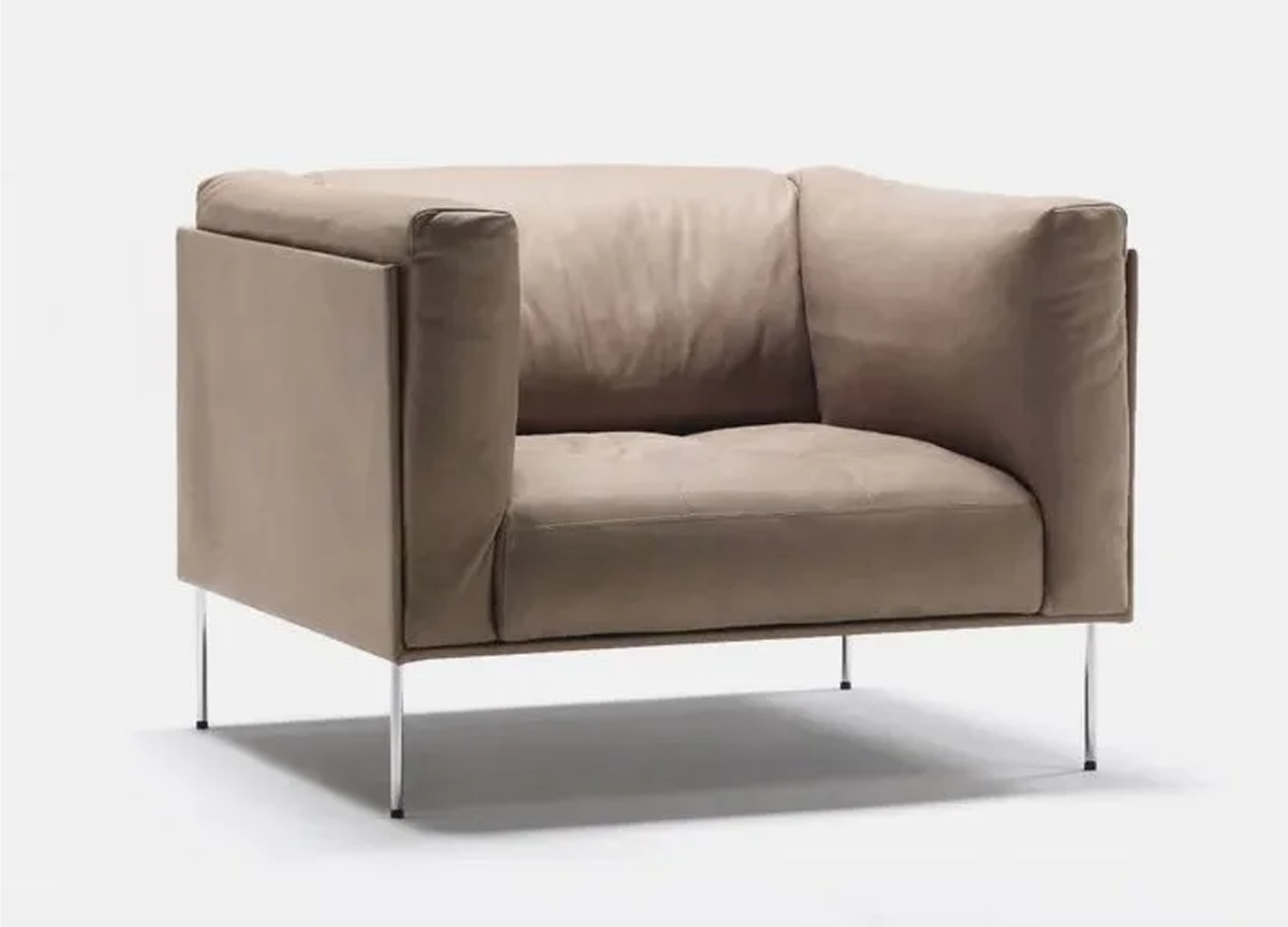Rod Chair with removable leather cover and refined lounge profile