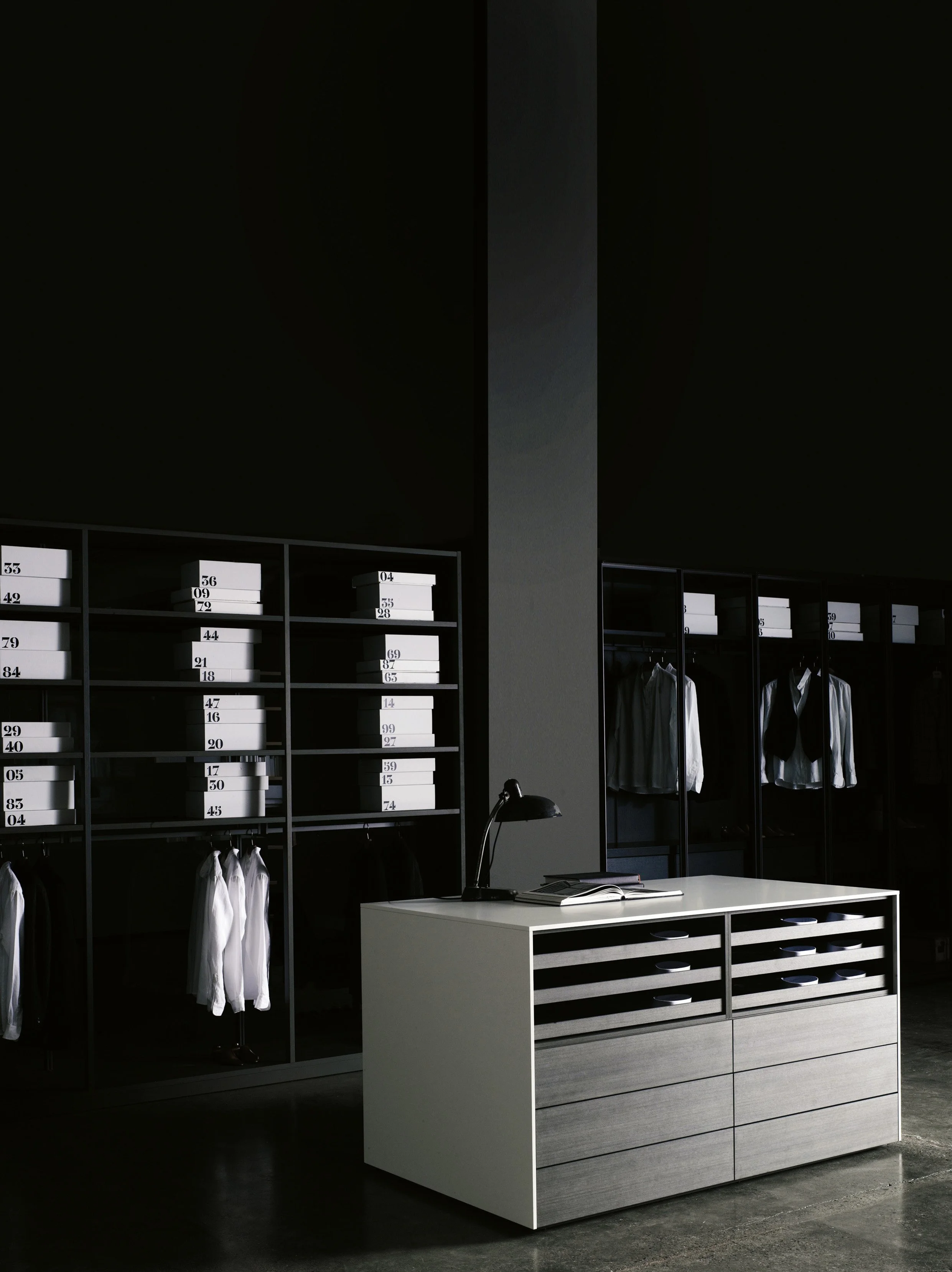 cassettiera isola.jpg