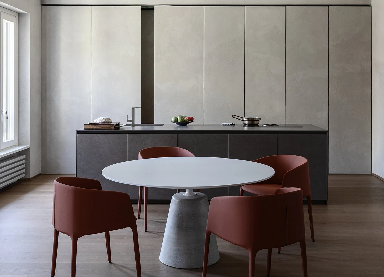 ACHILLE chair by Jean-Marie Massaud with elegant armrest design