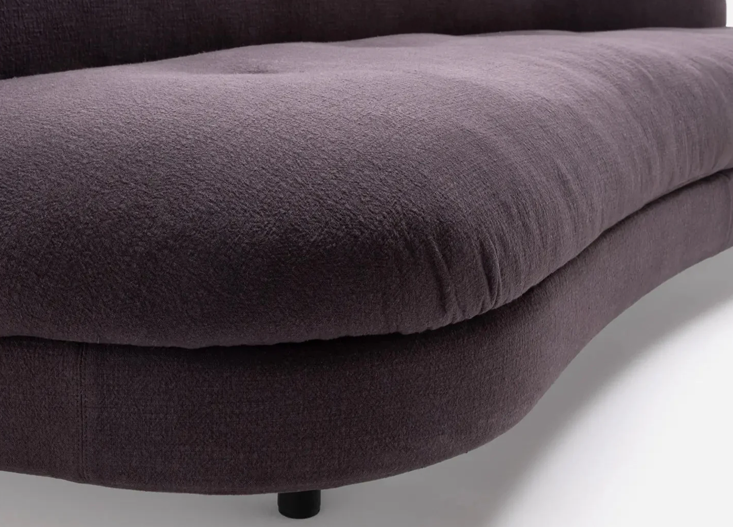 Gala contemporary sofa with refined structure and modern detailing