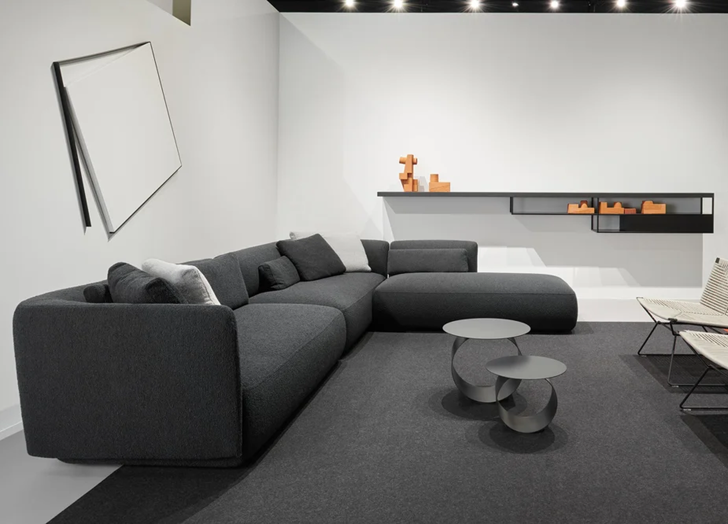 COSY sofa by Francesco Rota with adjustable-height backrest options