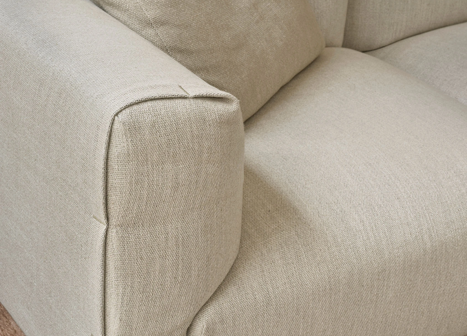 MOULAGE contemporary sofa designed by Francesco Rota