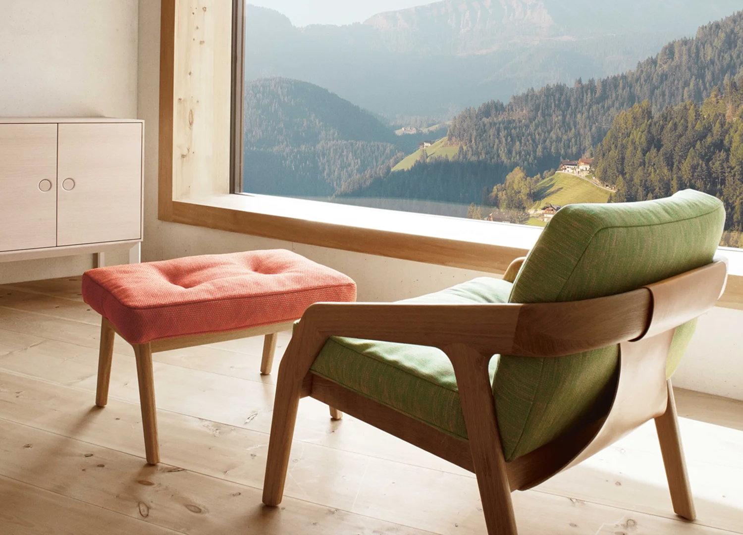 FRIDAY 1 lounge chair with removable fabric upholstery