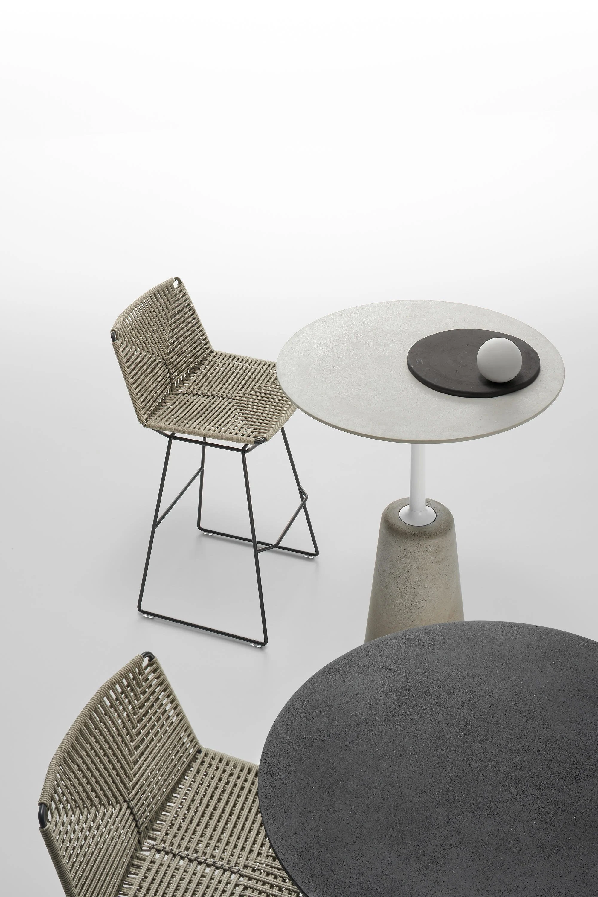 NEIL TWIST — GRAYE | THE GALLERY