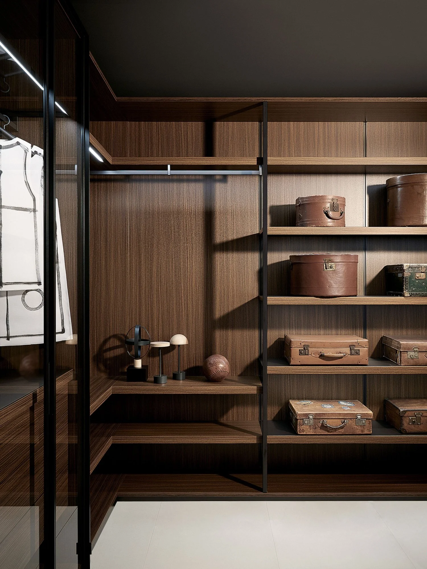 1 - Mongoi Dressing Room.jpg