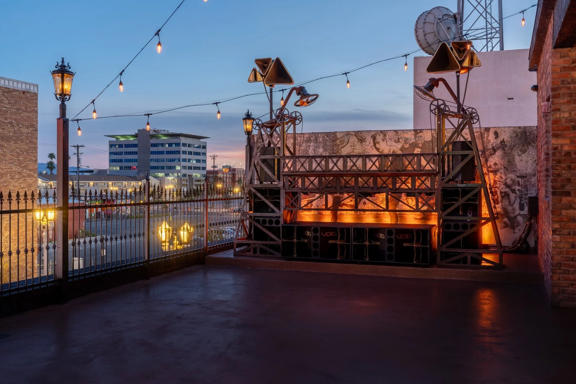 Commonwealth 4 - Anthony Mair.jpg