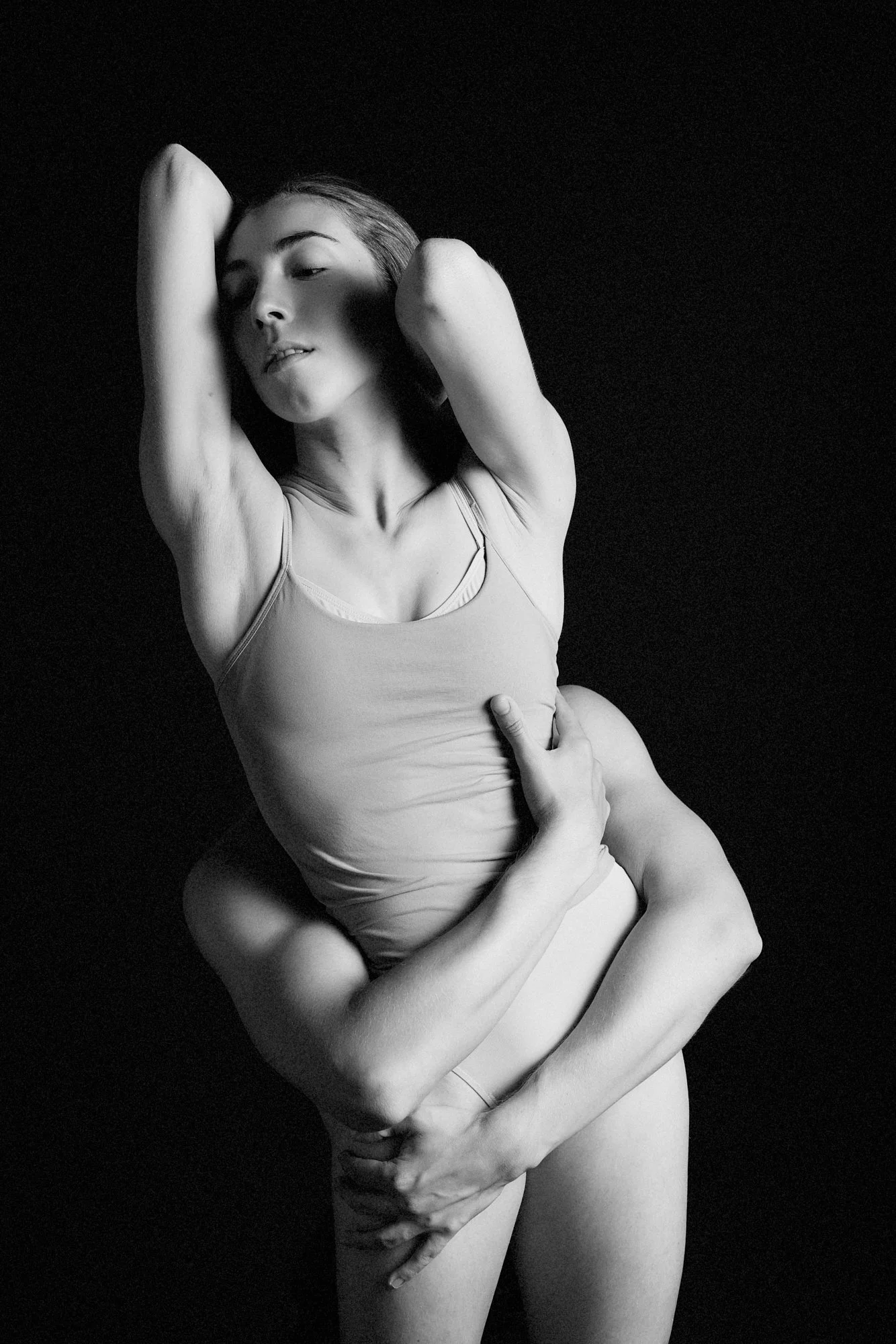 2025.12.01-BlackLightStudios_Jess&Shaun_Digi_Photo-27_FINALEdit_LR.jpg