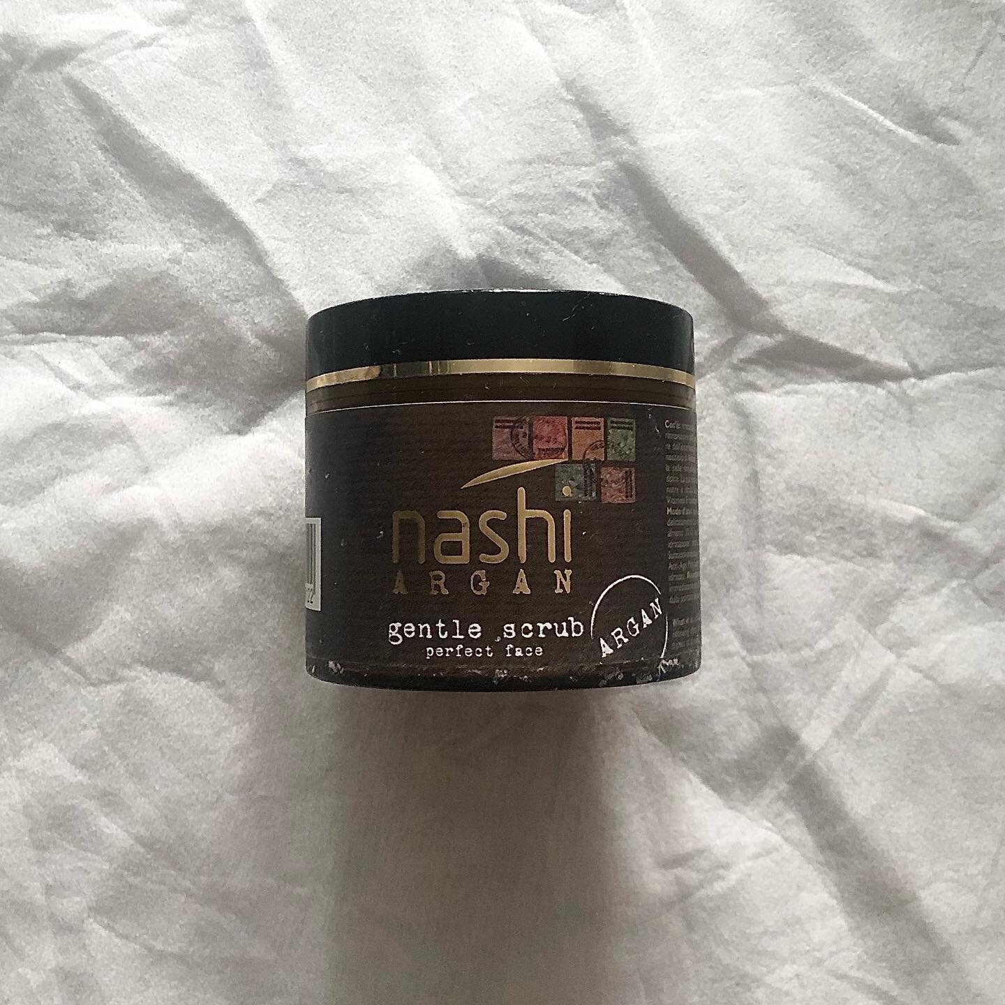 Nashi Argan Gentle Scrub Perfect Face 
🇮🇹 
Pros: creamy base, nice fragrance, ok price point, scrubby- does the job. 
🌰
Cons: pot design meant that water could get in easily (I used it in the shower). Also need to be gentle when using physical scr