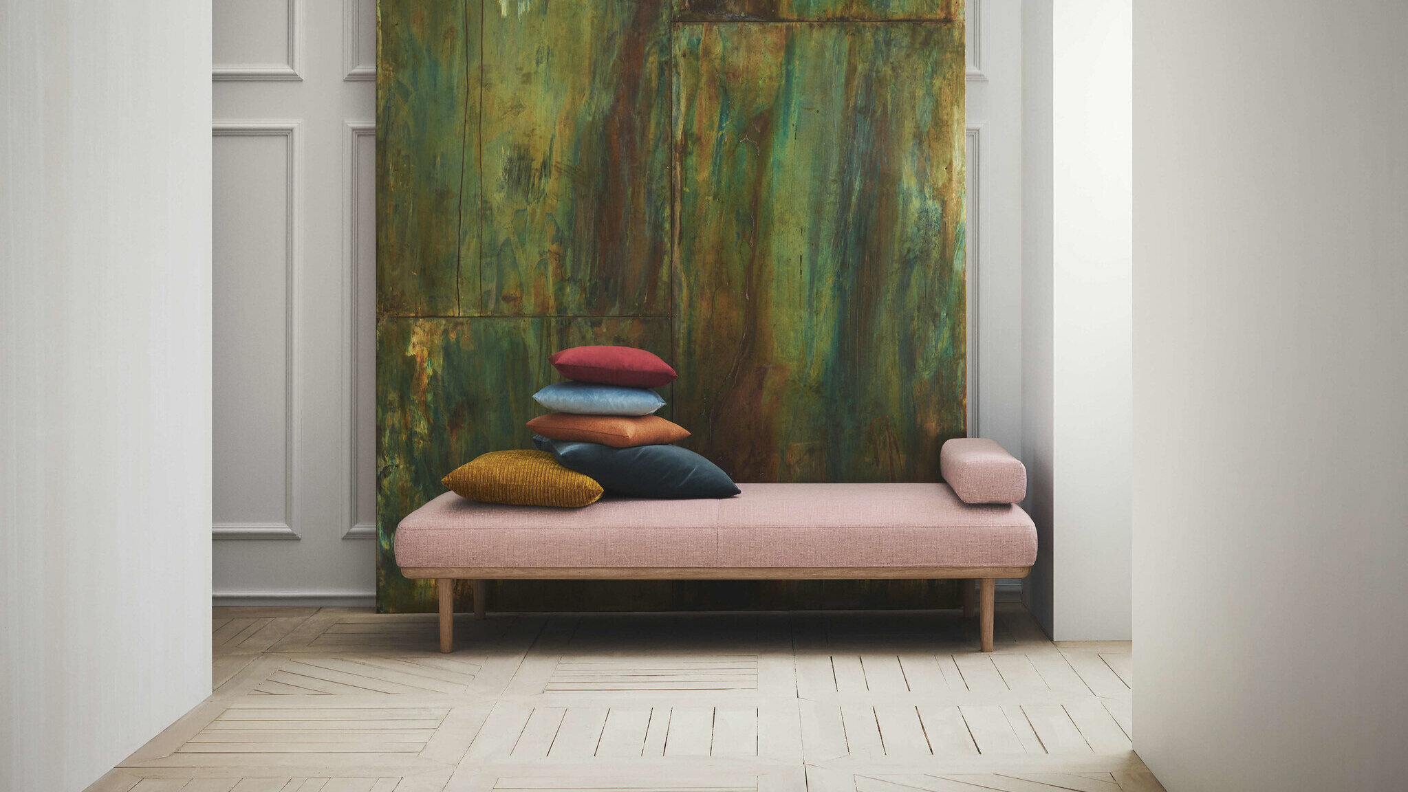Madison daybed