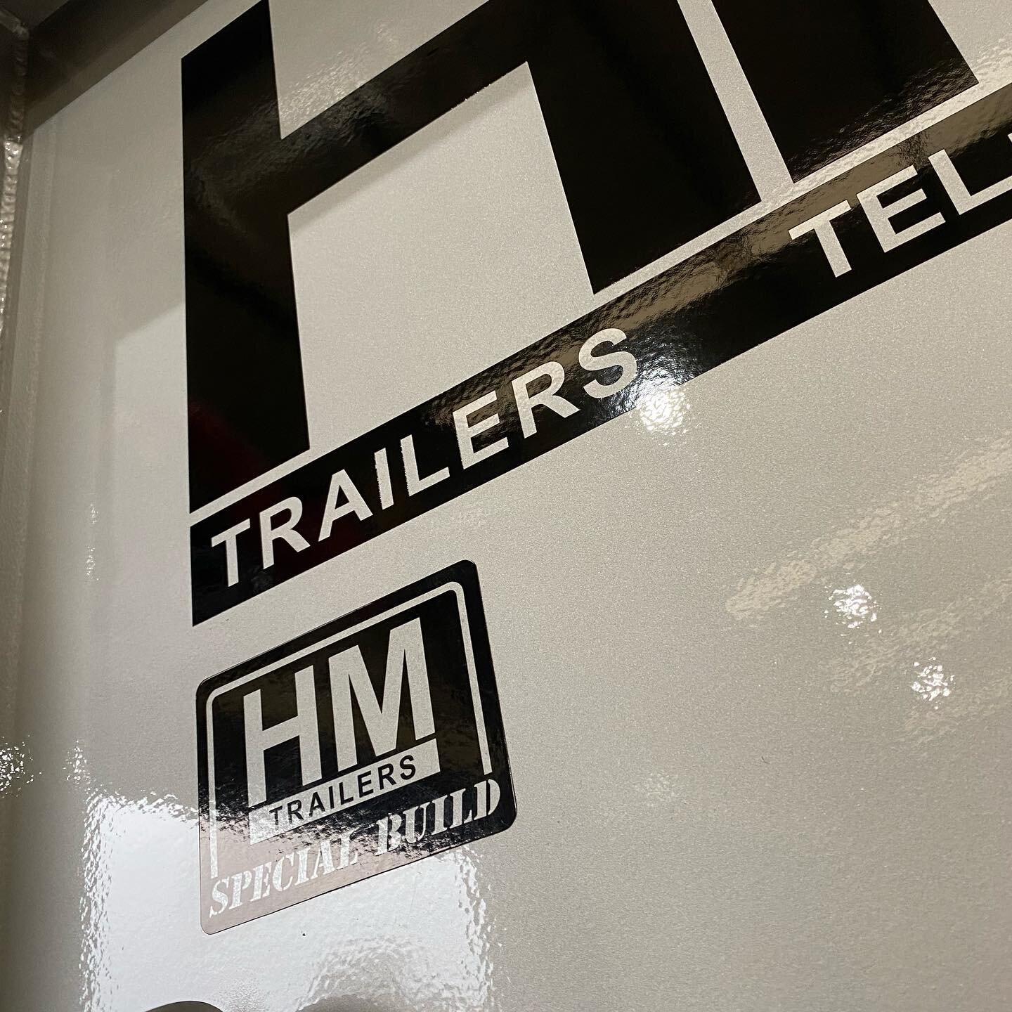 A special build will be leaving the workshop next week! Watch this space! @peter_pdrcontracting 

#hmtrailers #britishagriculture #britishfarming #farmtrailer