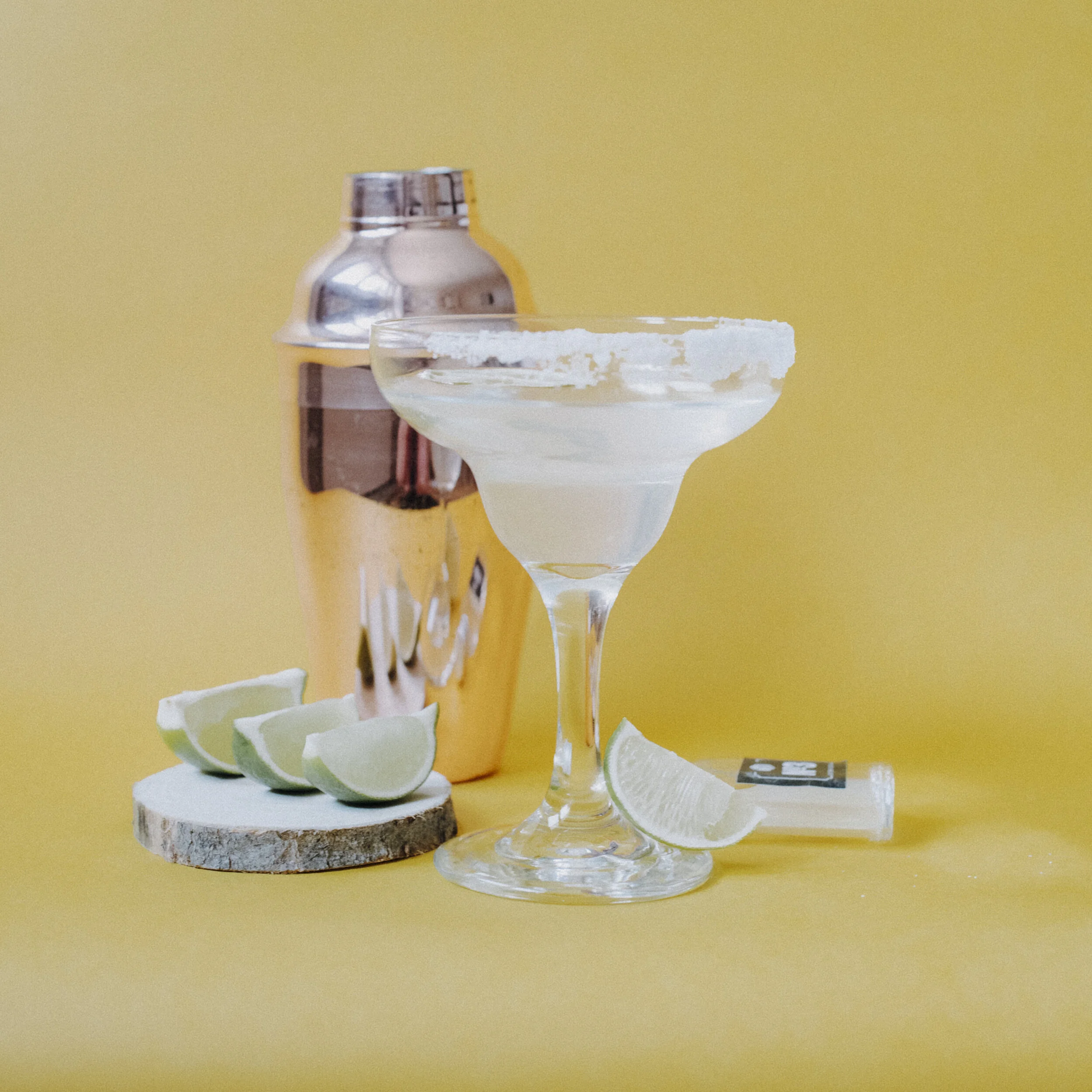 cocktail at home delivery luxembourg 25.jpg