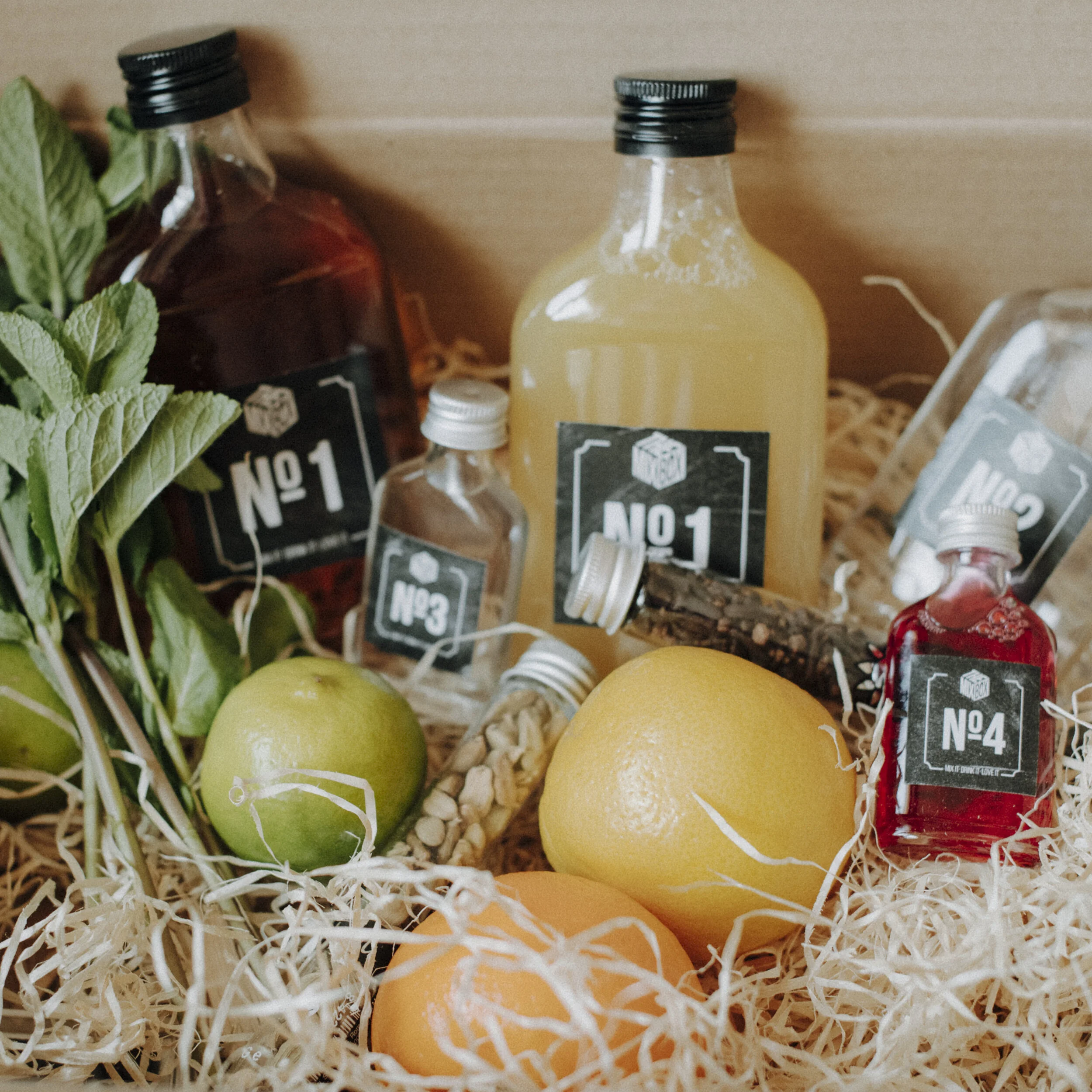 cocktail at home delivery luxembourg 38.jpg