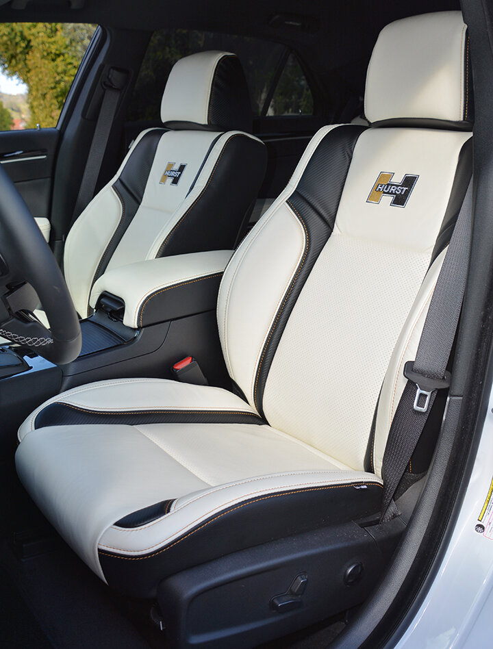 Chrysler 300H Custom Leather InteriorS.jpg