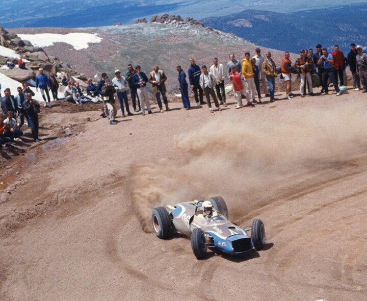 Al Unser. Check the crowd barrier. Photo PPIHC