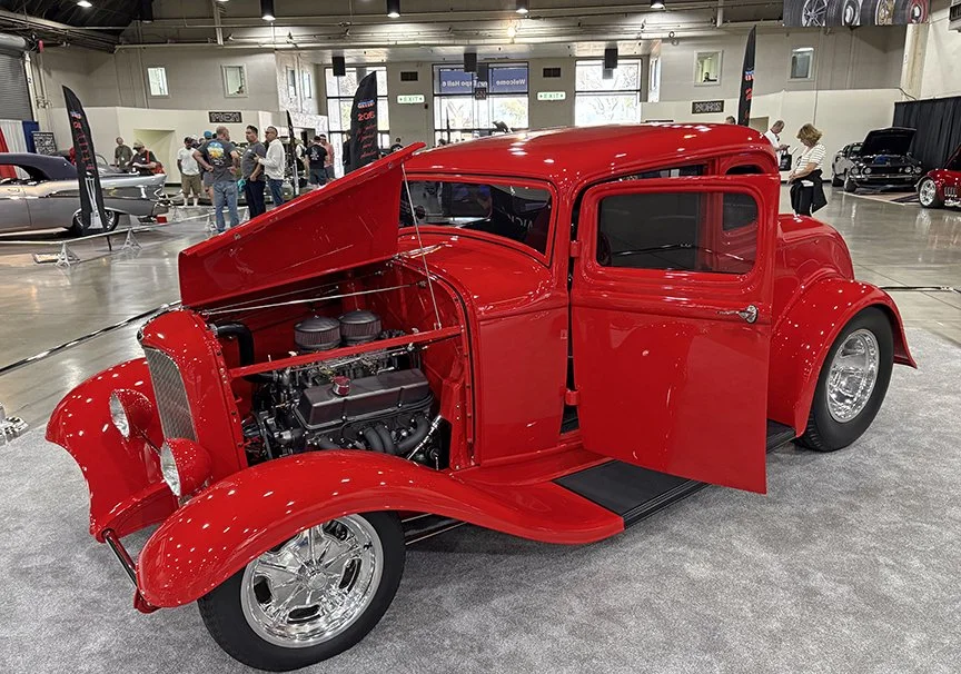 Stunning ‘Simply Red’ is owned by Lester Troup Jr., from Madisonville, Tennessee. 