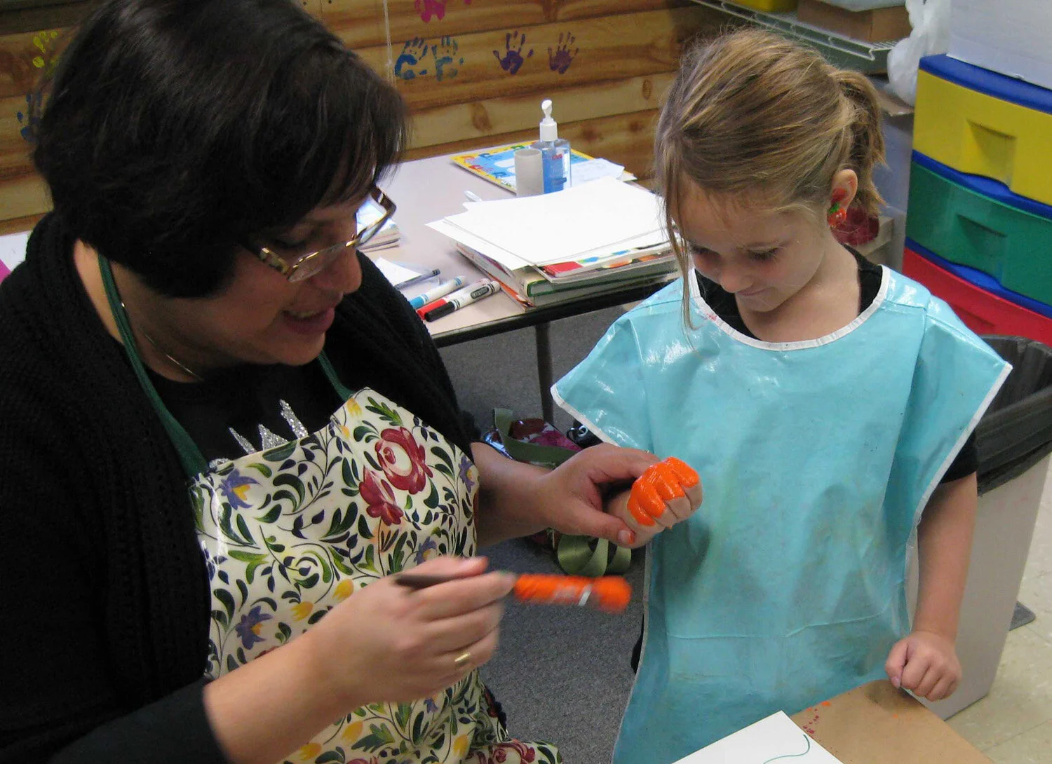 gingerbread-house-preschool-zionsville-art-class-06.jpg