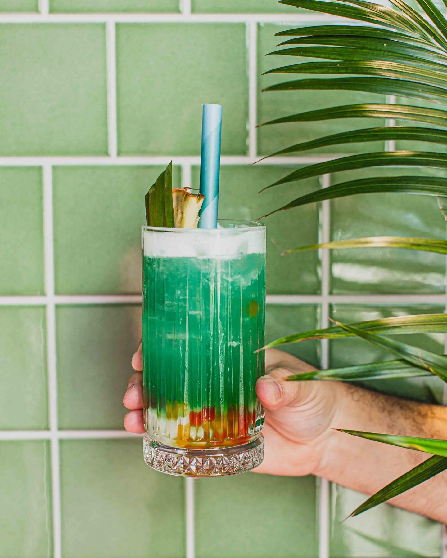 New cocktail 🍹 
Phuket punch 🥊 
Zubrowka biala vodka, vanilla, blue curacao, pineapple juice, rainbow jelly 🥳
#pingpong #thailand #brisbane