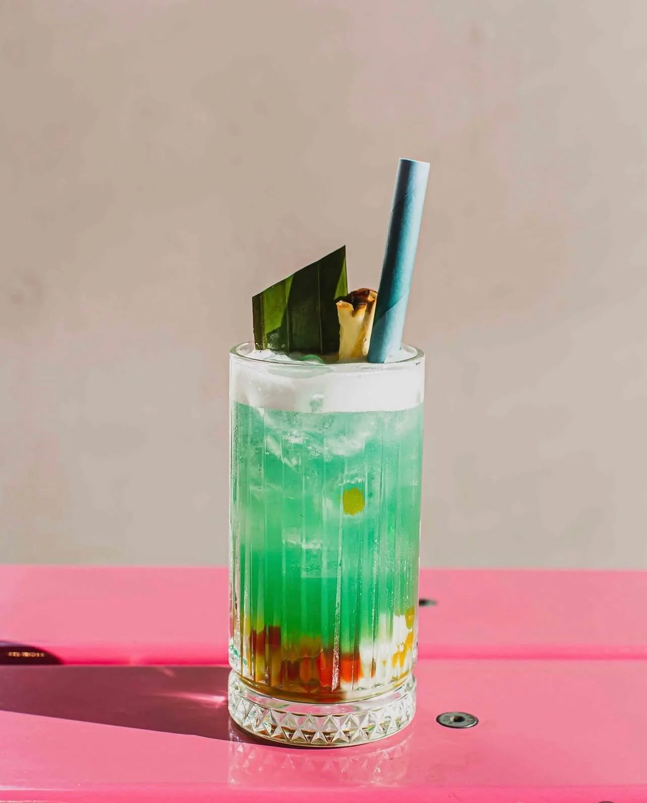 Sip on something spectacular. Bright, refreshing, and layered with flavor and fun textures, this vibrant drink is exactly what your weekend needs.

Reserve your spot now: sevenrooms.com/explore/pingpong/reservations

#pingpong #cocktails #drinkstagra