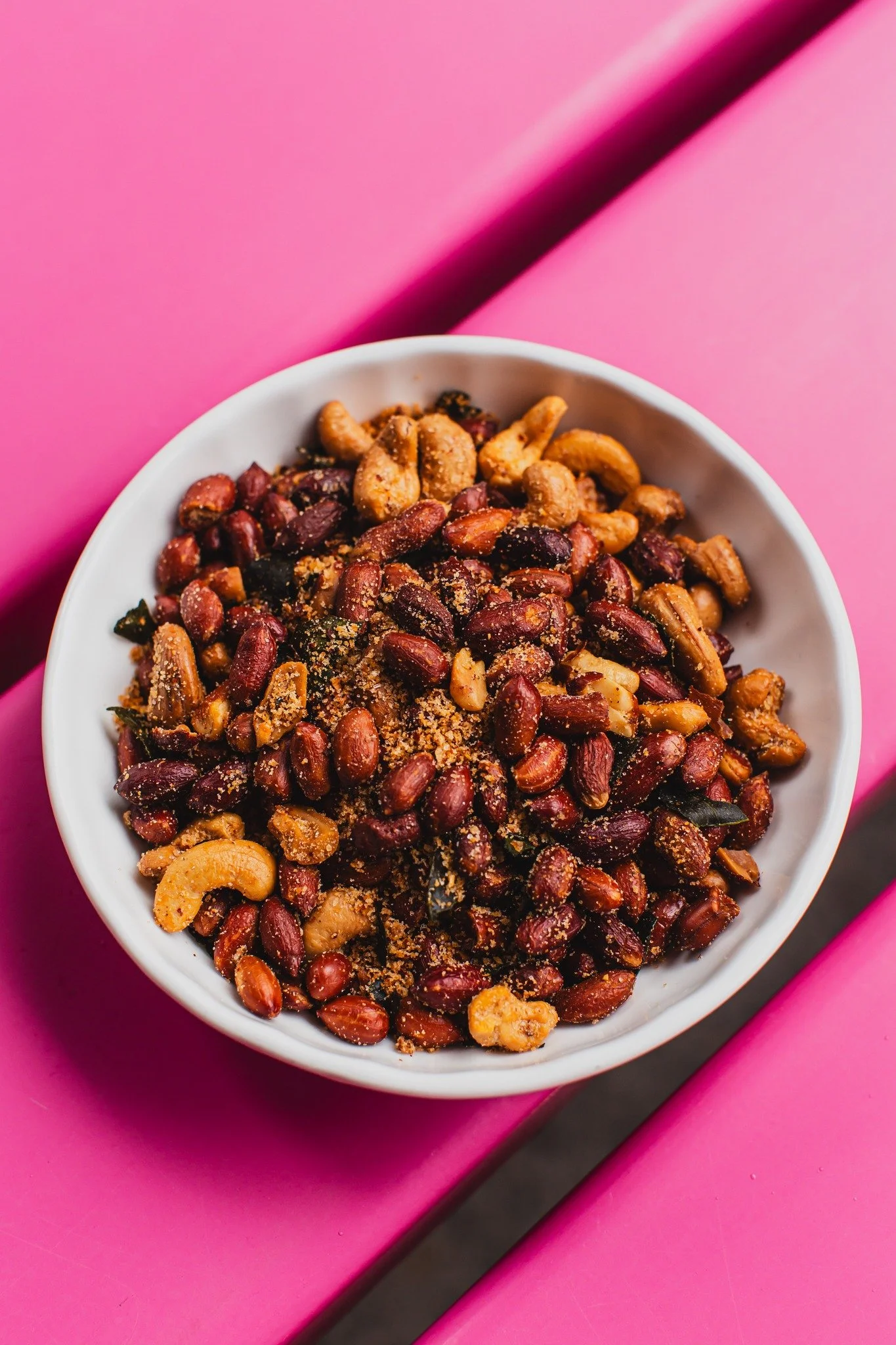 Spice up your evening with a bowl of our crunchy, flavor-packed Tom Yum nuts. The ultimate savory snack to pair with your drinks.

Book your table now: sevenrooms.com/explore/pingpong/reservations

#newstead #brisbanefood #brisbaneeats #pingpongnewst