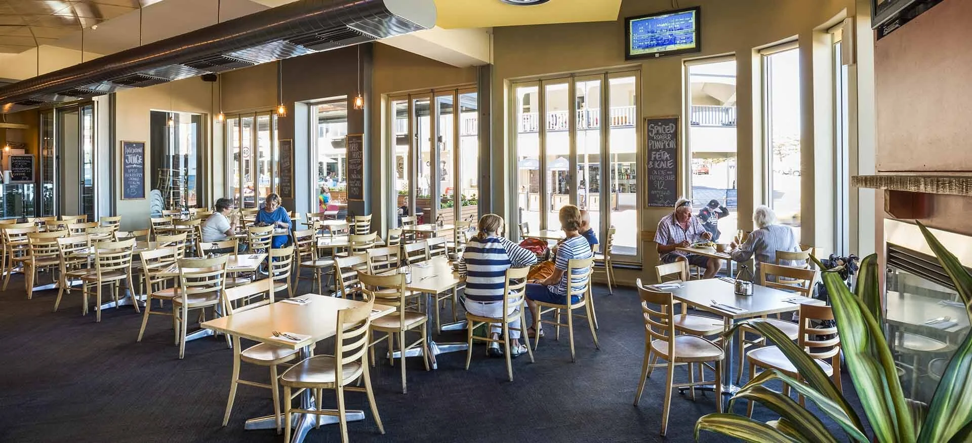 Home-Supp Content-Cafe-Banner.jpg