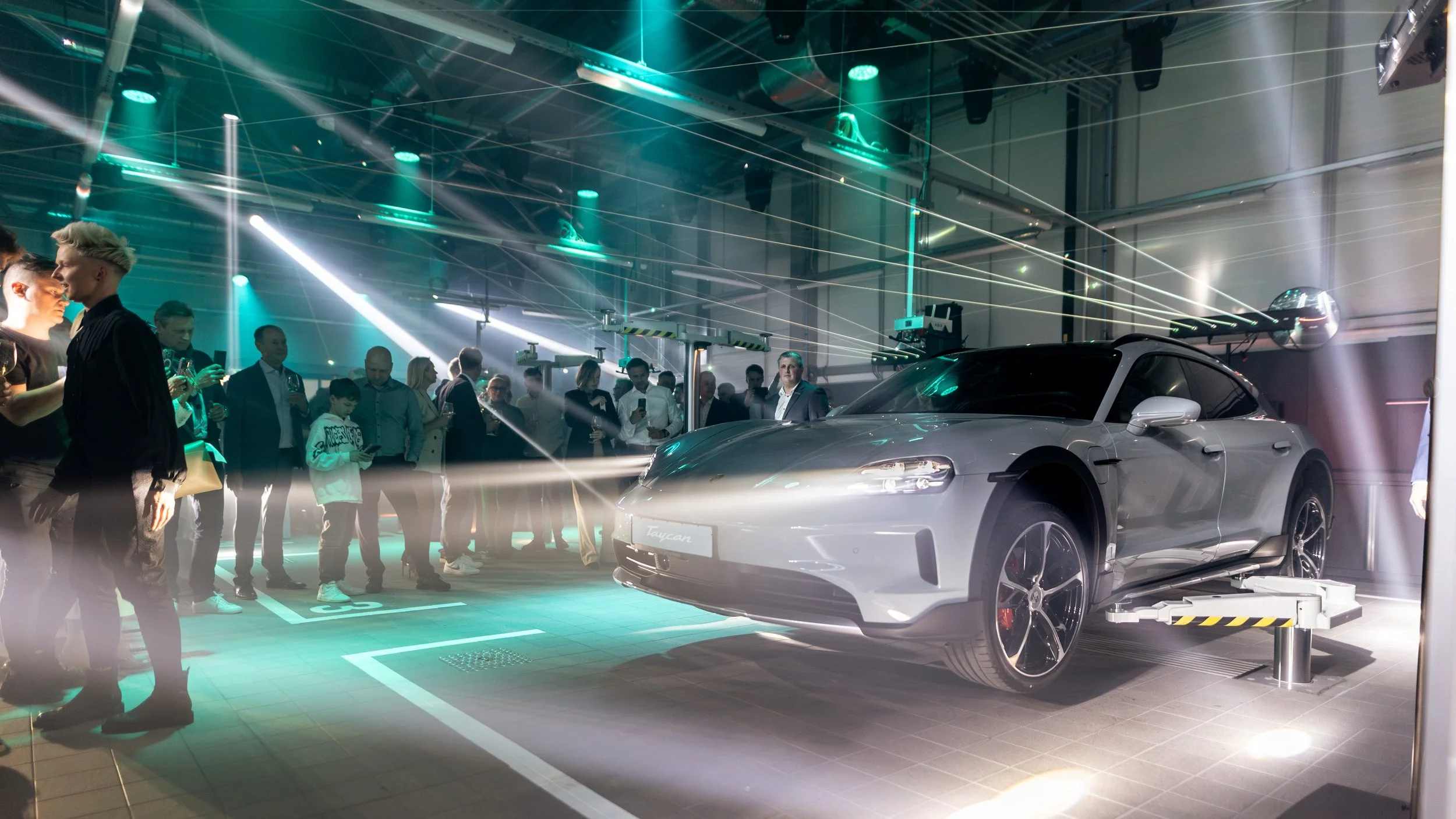 ©Tauras Gūdmantas - Porsche centro atidarymas 2024-04-11-199.jpg