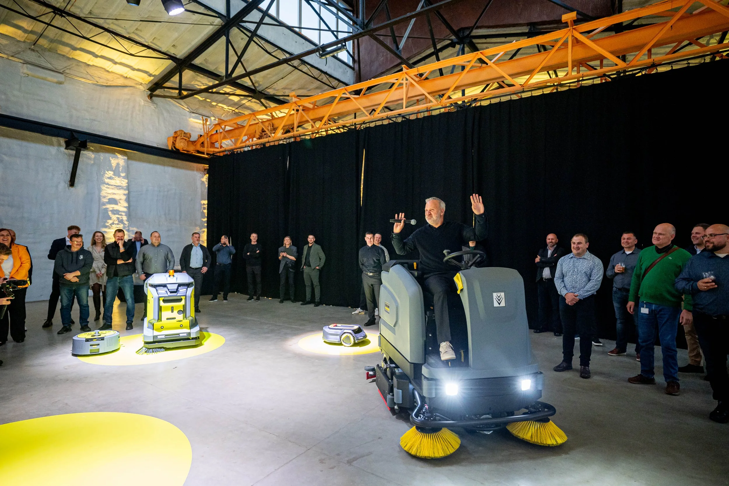 LUKAS BARTKUS PIC. -20251023_1719-8842-191_LBA_8842_LBA_8842.jpg