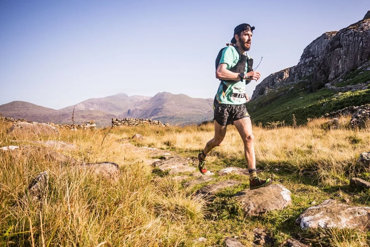 Day 2: Simon Roberts extends lead in Montane Dragon’s Back Race