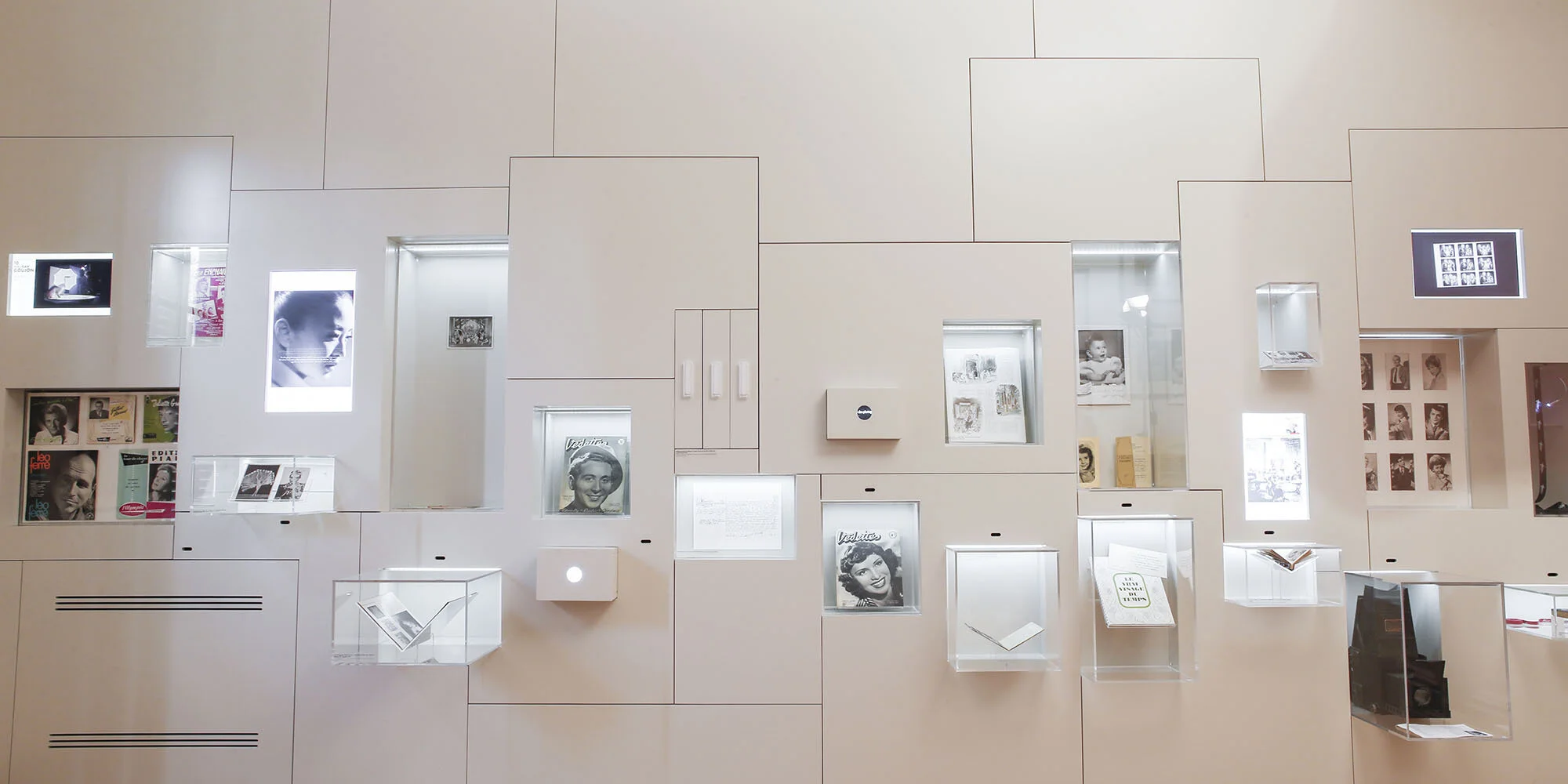 Studio Harcourt Archives