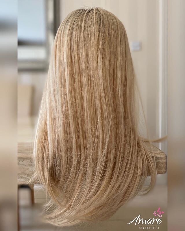 How beautiful is this human hair top piece 💕 what do ye think, let me know in comments below! 😍this piece is available in many different colours! Any questions or if you want more information on consultations please DM! Michelle 💕 xxx #chemotherap