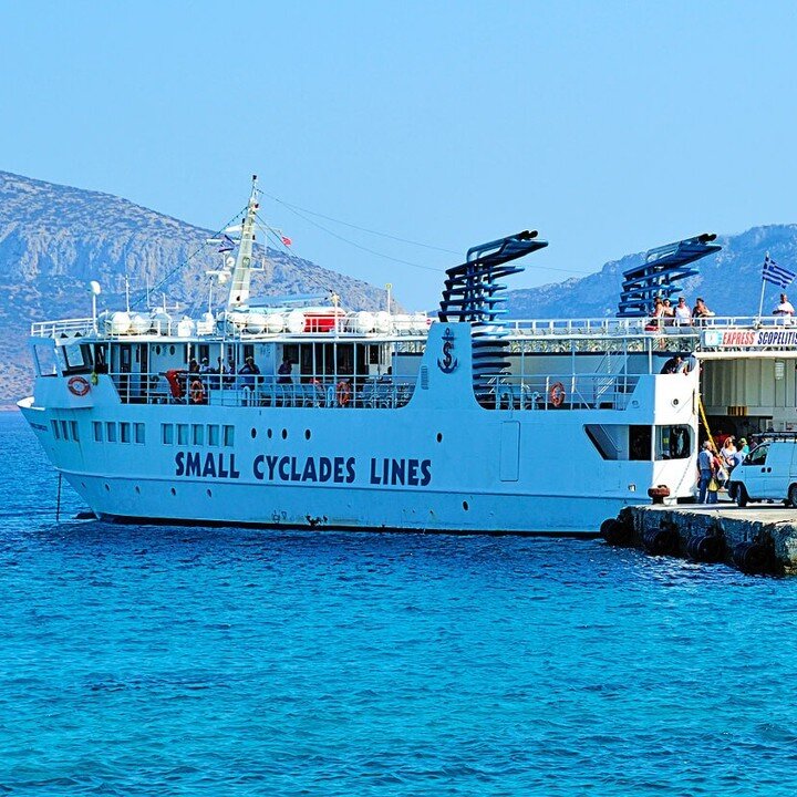 Skopelitos ferry docking at Koufonissi