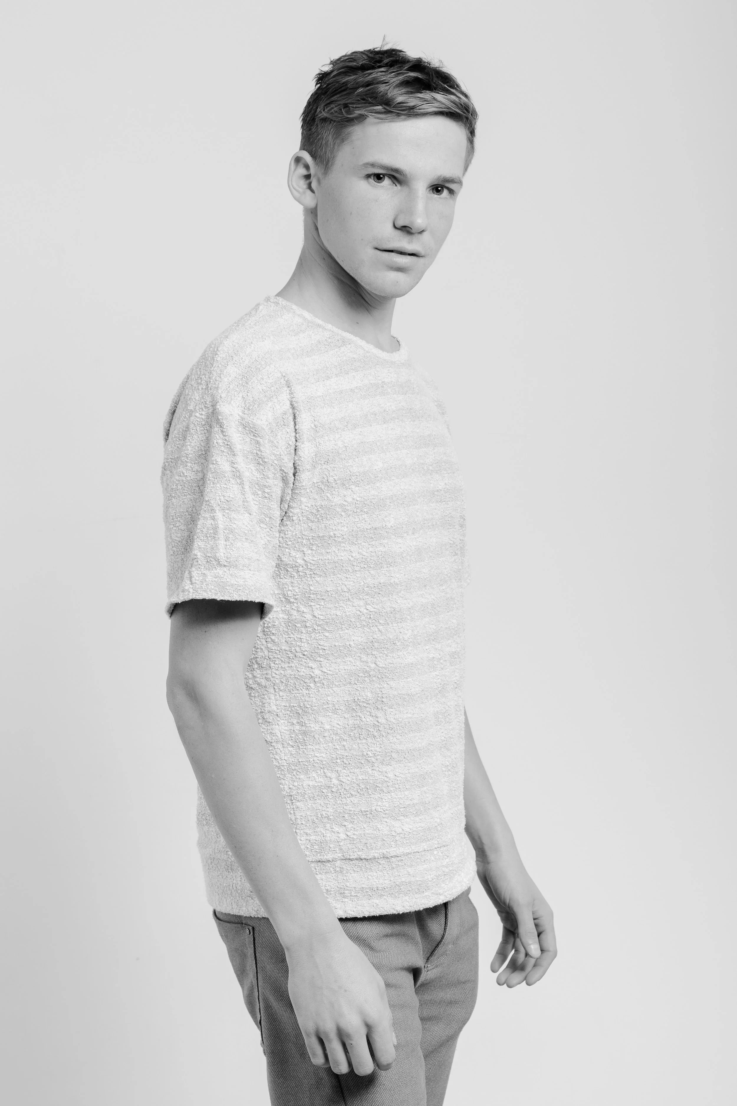 Casting Portrait 01.jpg