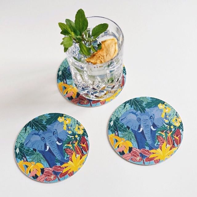 This is the fourth edition of coasters for @bar_miranda. Sometimes I find them at my friends homes😂 Happy that people like them so much. .
.
.
#coasters #coasterdesign #illustration #branding #visualidentity #foodandbeverage #theddod #jungleillustra