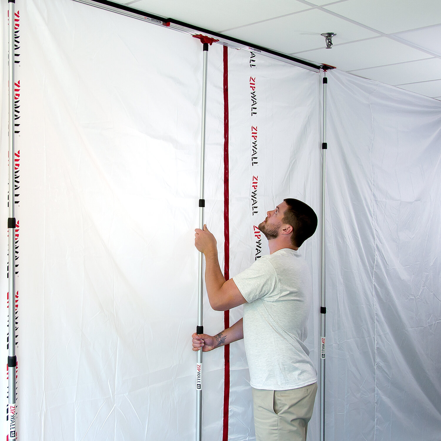 zipwall-foamrail-span-adjustable-tapeless-seal-spn-in-use-commercial.jpg
