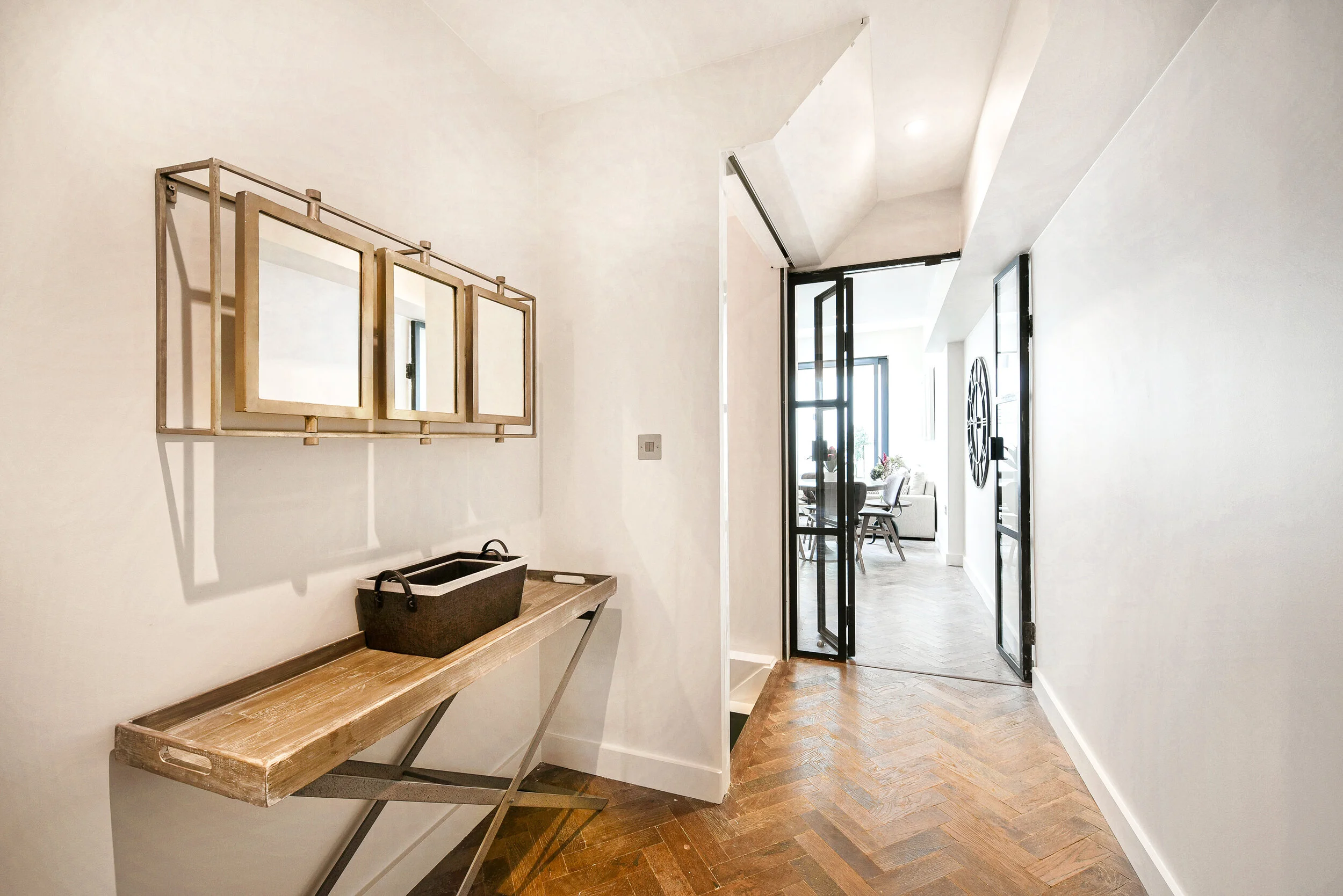 131 Stephendale Road ph7-2.jpg